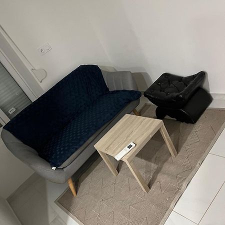 Appartement Calme Dans Villa Individuelle Bagnols-sur-Cèze المظهر الخارجي الصورة